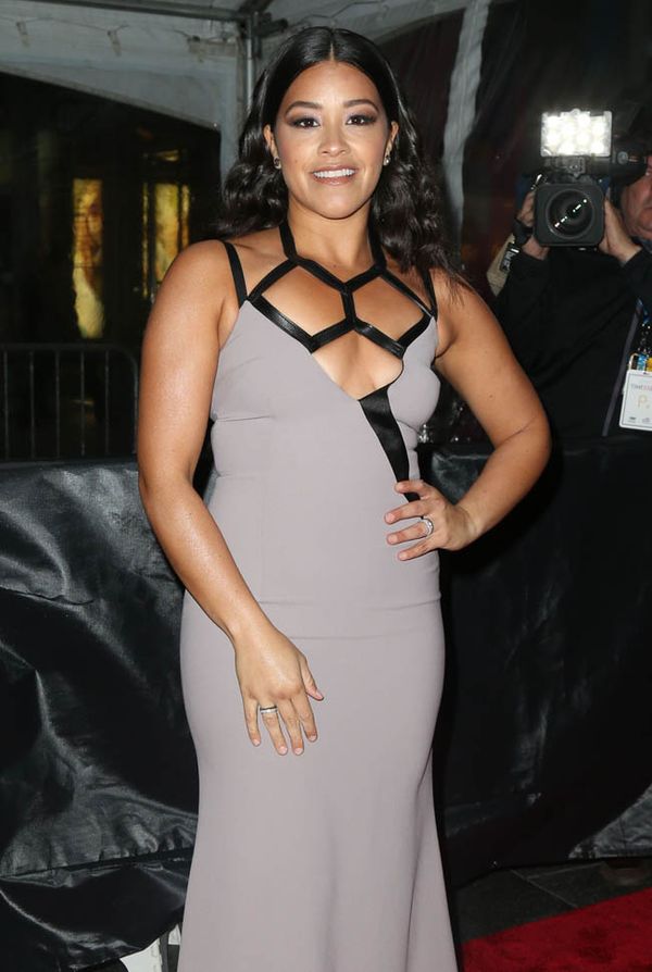 Carpets & Candids: Gina’s webbed dress