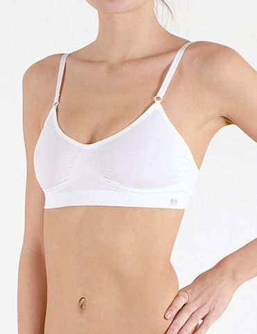 Smutty Fitness: Another t-shirt bra