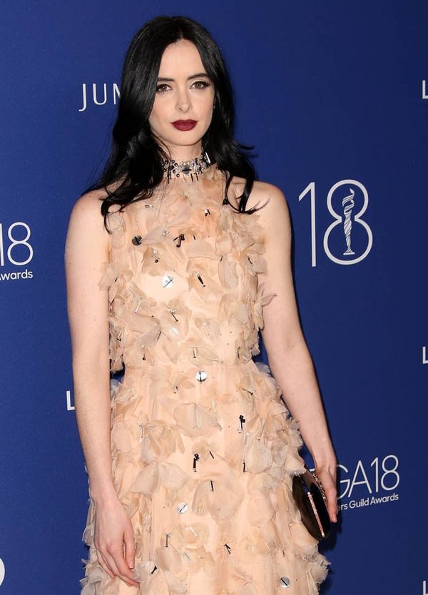 Carpets & Candids: Krysten Ritter’s dark lip and dark hair