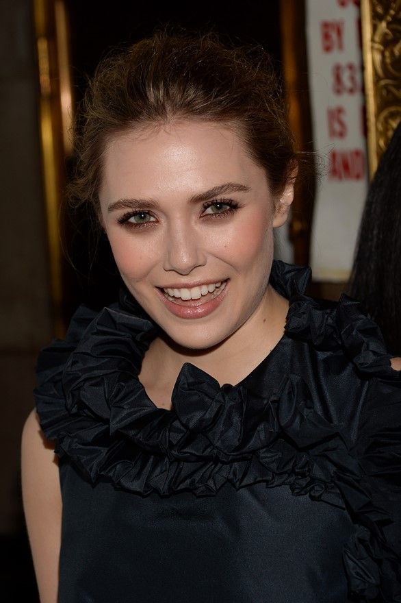 Carpets & Candids: The Smiling Olsen