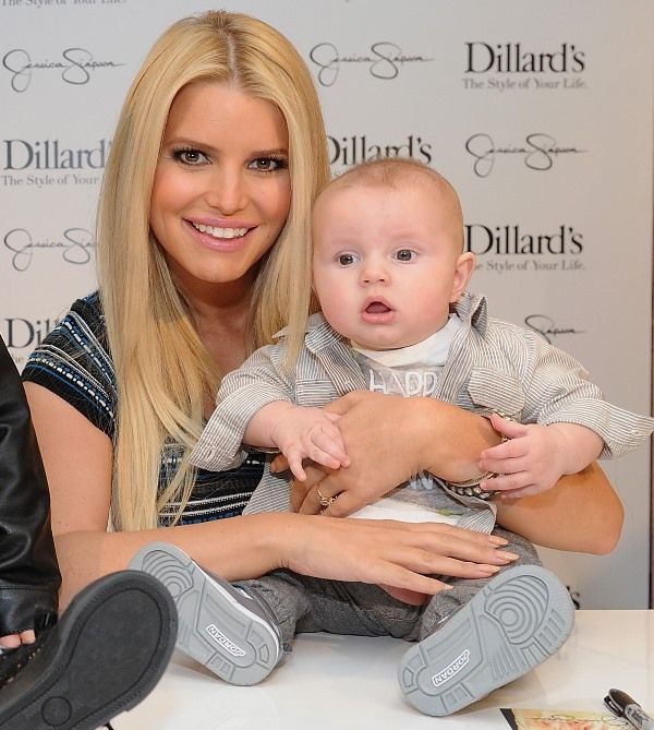 Duana Names: She has to STOP.