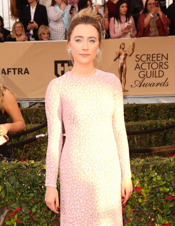 Carpets & Candids: Saoirse’s SAG pink