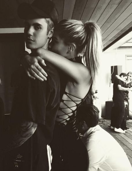 Sasha Answers: When he’s on Facebook with another girl…