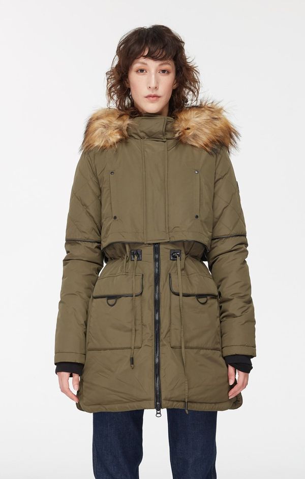 Sasha Finds: NOIZE outerwear