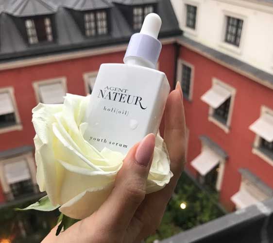 Sasha Finds: Agent Nateur Holi(oil)