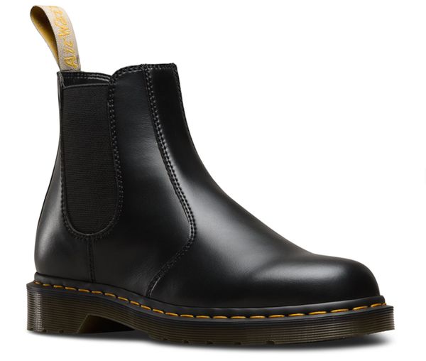 Sasha Finds: Vegan Chelsea Boots