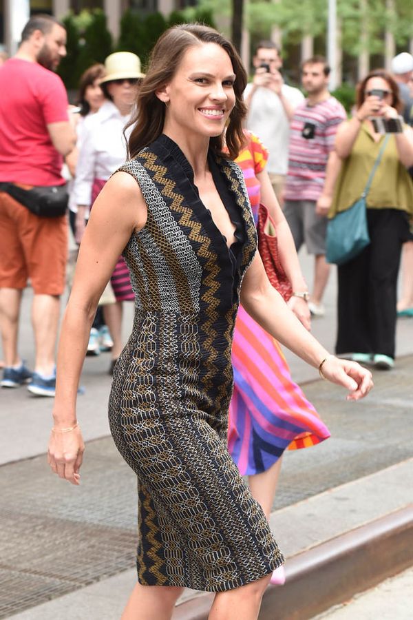 Carpets & Candids: Hilary Swank in a Vergara dress