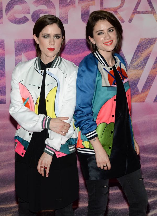 Carpets & Candids: Tegan & Sara’s MMVA jacket game