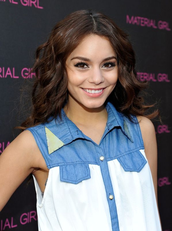 Carpets & Candids: Vanessa’s great outfit
