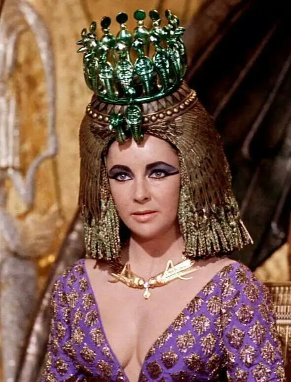 Images of Elizabeth Taylor in Cleopatra