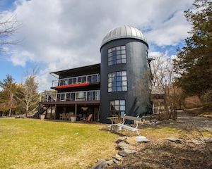 Exterior Exterior