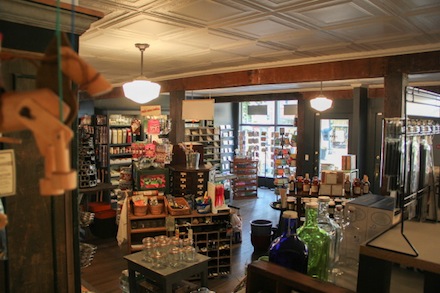 Gtown Variety interior