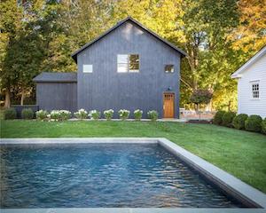 Exterior guest apartment