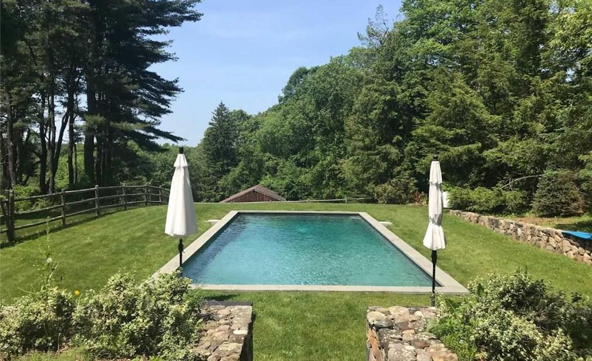Gunite pool