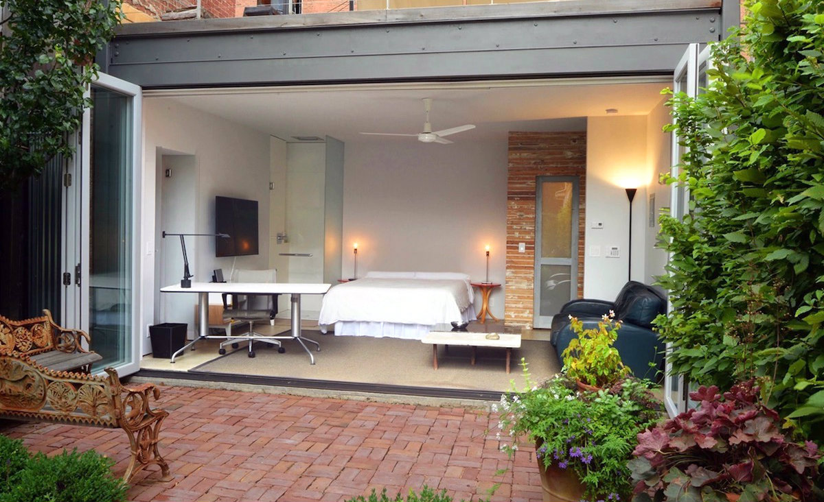 Guest house. Photo: Cliff Goldthwaite Guest house. Photo: Cliff Goldthwaite