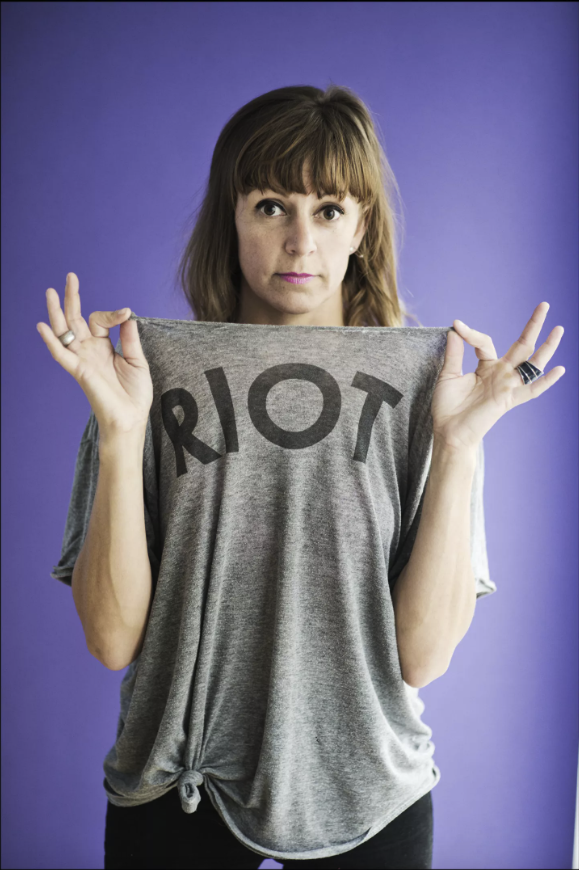 Truscott emerged from the downtown Manhattan alternative performance '90s scene alongside performers like Anhoni of Antony and the Johnsons) and Justin Vivian Bond. - Richard Hardcastle