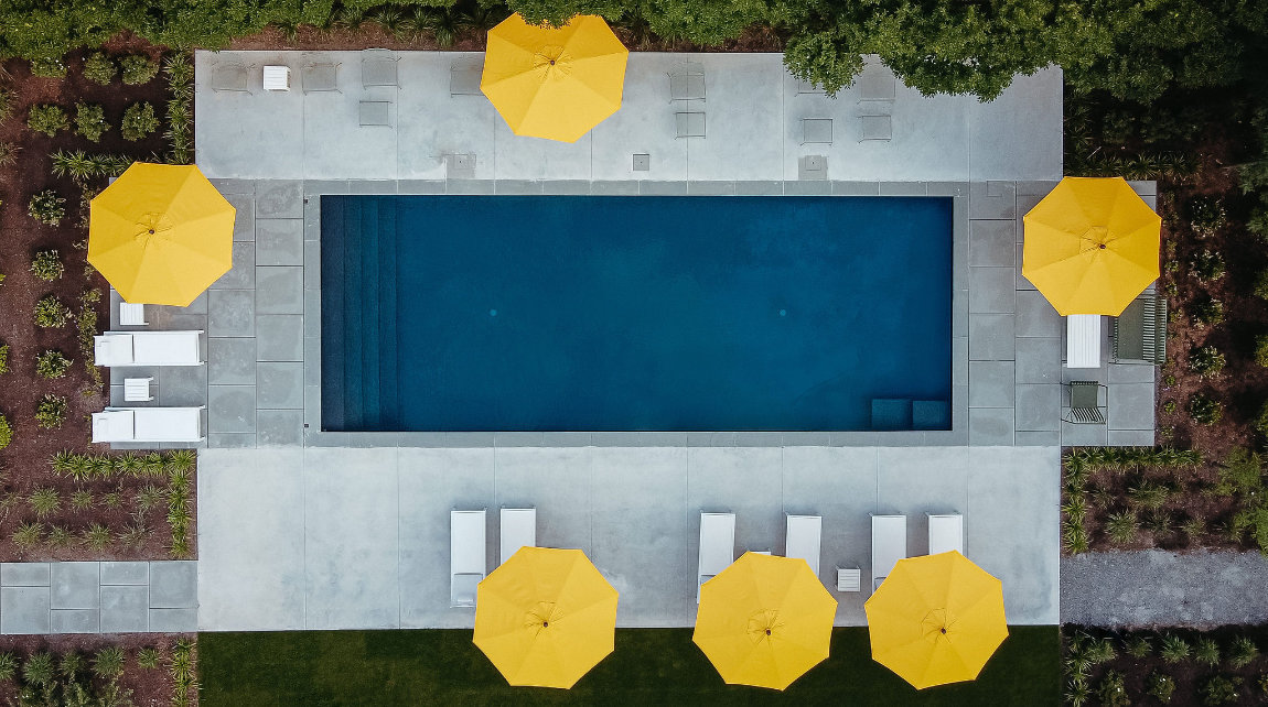 Amelia Hotel pool