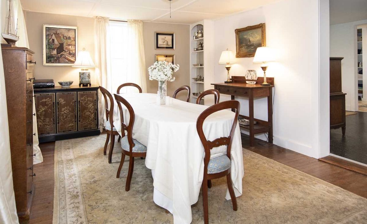 Dining room Dining room
