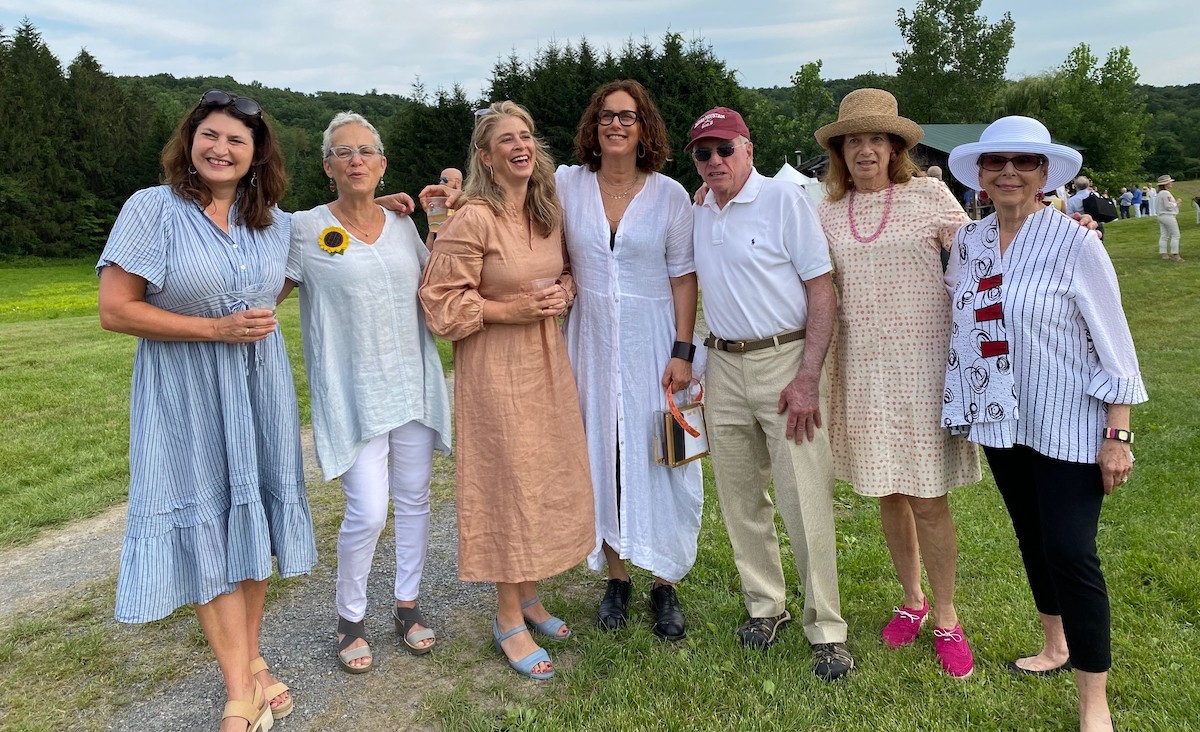 Patti Davis, The Sylvia Center founder&nbsp;Liz Neumark, Alicia Glen, Andi Phillips, Alan Fishman, Judy Fishman, and Barbara Johnson.