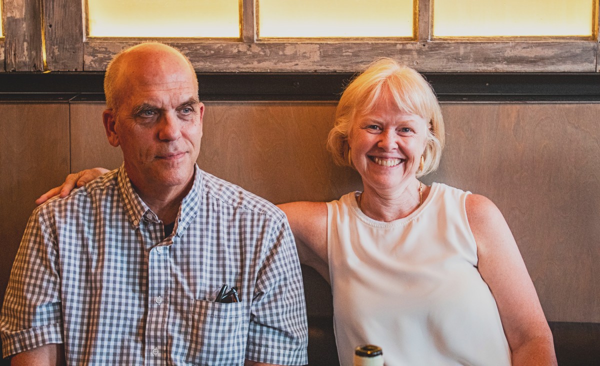 Artist Eddie Bisese and Liza Kirwin, interim director of the Smithsonian's Archives of American Art