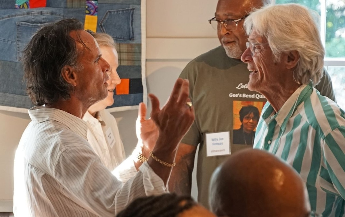 Actor Walton Goggins, artist Mary Ann Davis (behind Goggins), Willie Joe Pettway, and Spencertown Academy Board Member David Cudaback. - Peter Blandori Actor Walton Goggins, artist Mary Ann Davis (behind Goggins), Willie Joe Pettway, and Spencertown Academy Board Member David Cudaback. - Peter Blandori