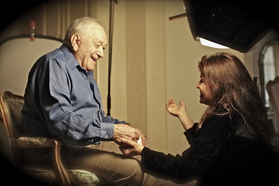 "Four Winters"&nbsp;director/producer Julia Mintz with&nbsp;WWII&nbsp;partisan&nbsp;Michael Stoll