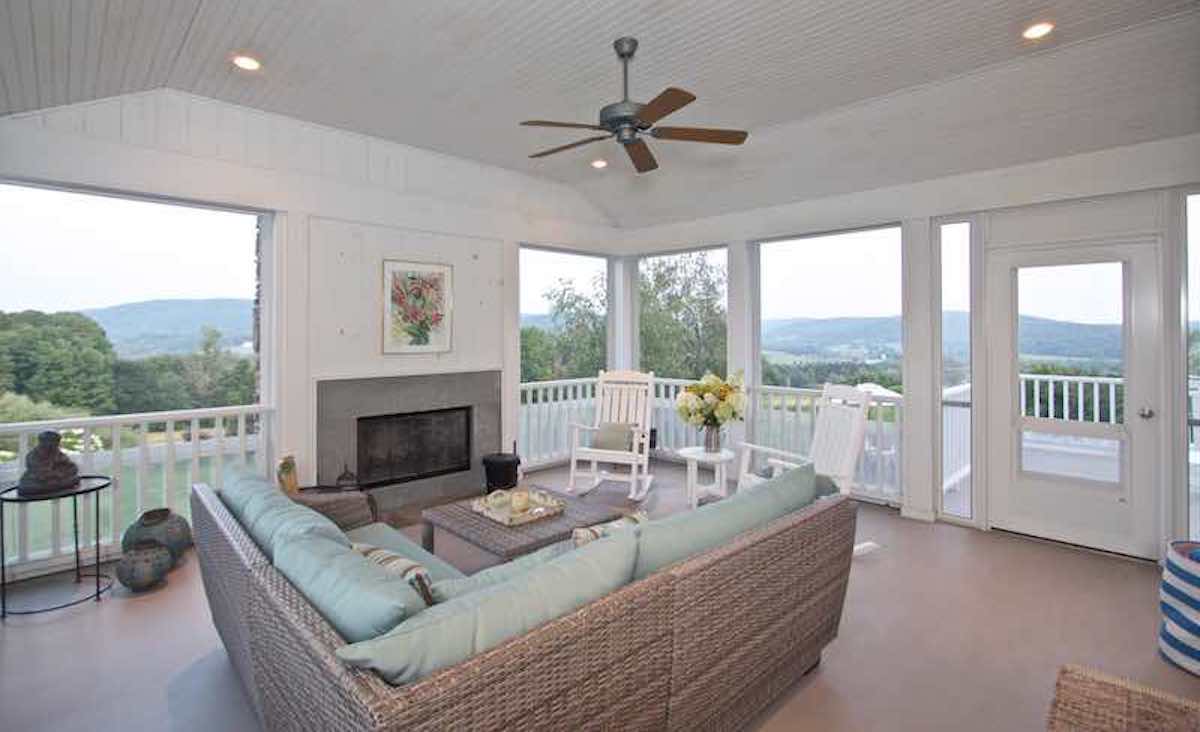 Screened porch