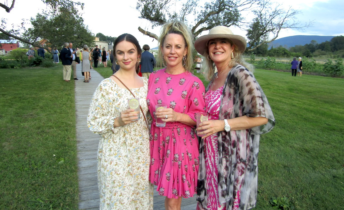 Gianna Sondrini and Brenda Fitzgerald of ROAM Gallery and Margie Fite Gianna Sondrini and Brenda Fitzgerald of ROAM Gallery and Margie Fite