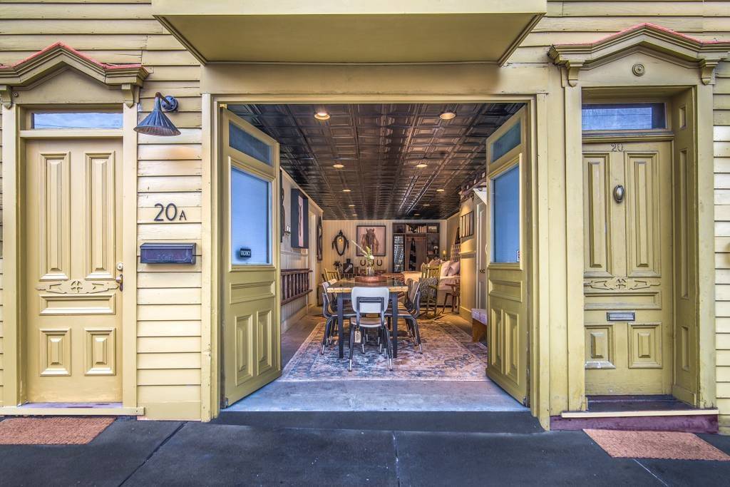 The Hudson River Carriage House