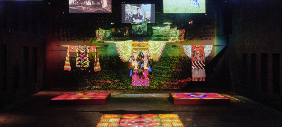 タプアヌマスク　タプアヌ　ミクロネシア　木製彫刻　民藝　古美術　プリミティブ Trump Administration Defunds Indigenous Art at MASS MoCA
