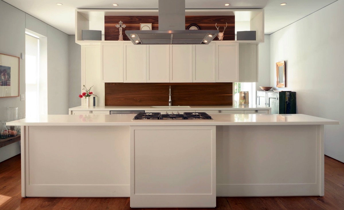 Kitchen. Photo: Cliff Goldthwaite Kitchen. Photo: Cliff Goldthwaite