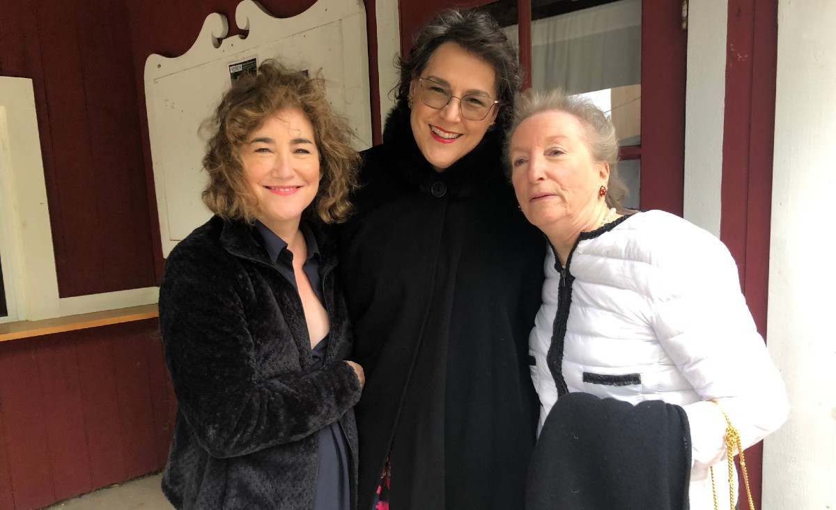 Jennie Kassanoff, president of the board of trustees, with Angela Cason and Nancy Hickey