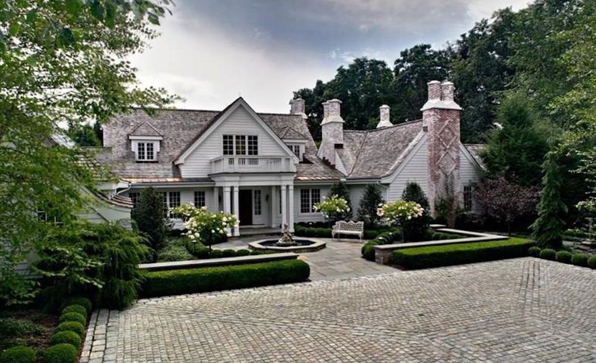 Exterior Exterior