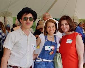 Michael Laudati,&nbsp;Despina Leandrou&nbsp;and&nbsp;Flower Blossom Farm&rsquo;s&nbsp;Jean Hamilton.