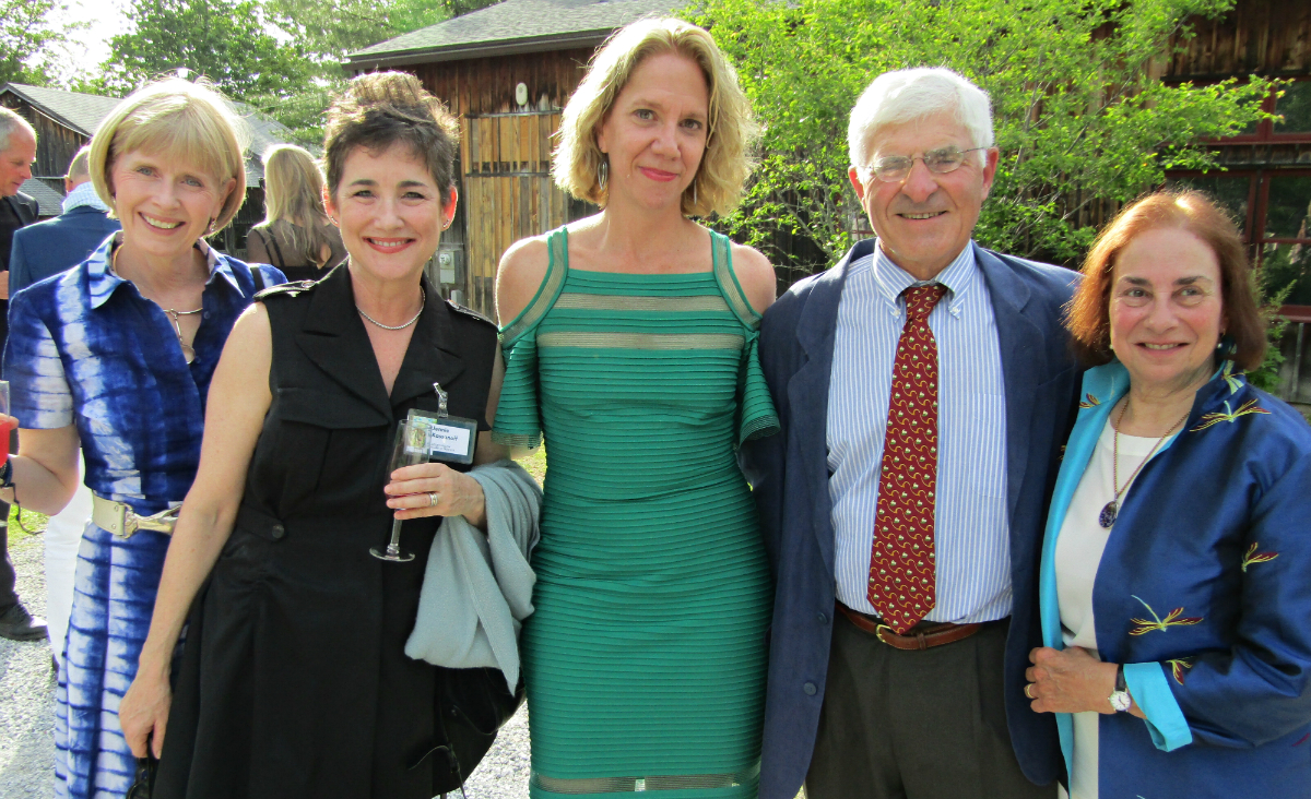 Jessika Auerbach, board member Jennie Kassanoff, director Pamela Tatge, and Richard and Carol Seltzer Jessika Auerbach, board member Jennie Kassanoff, director Pamela Tatge, and Richard and Carol Seltzer