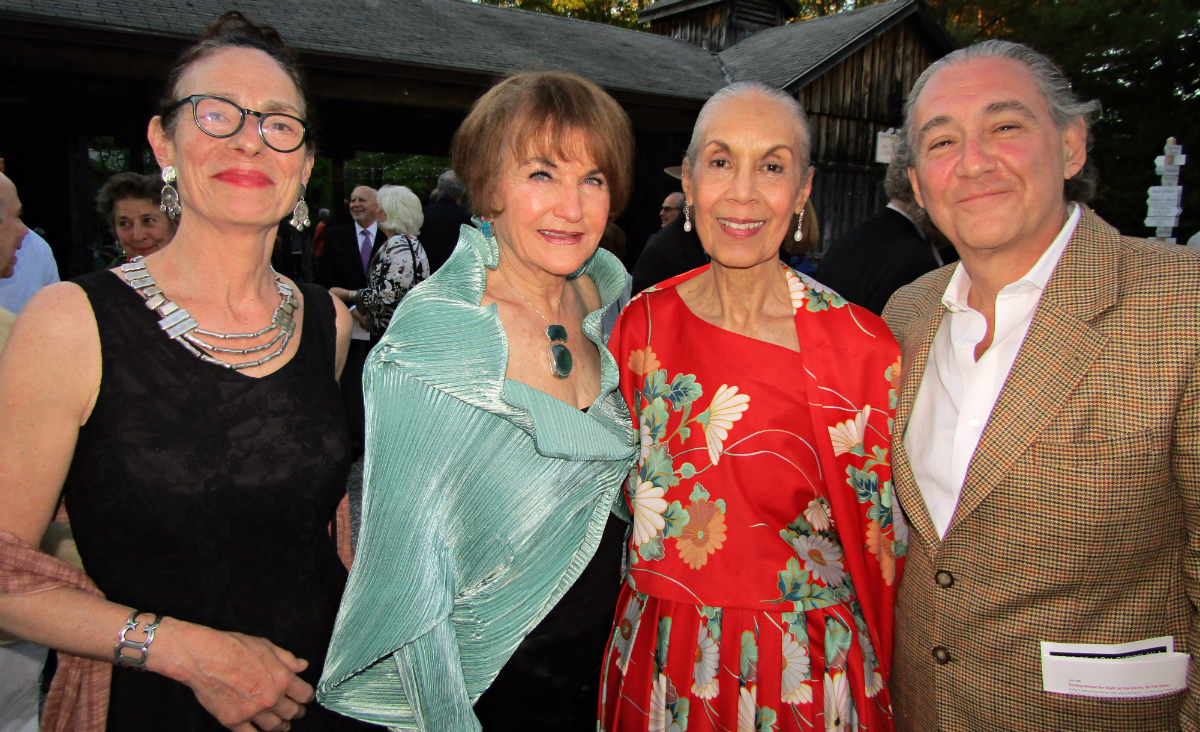 Artist Alison Slon, actress Annette Miller, Carmen de Lavallade and Charles Mirotznick Artist Alison Slon, actress Annette Miller, Carmen de Lavallade and Charles Mirotznick