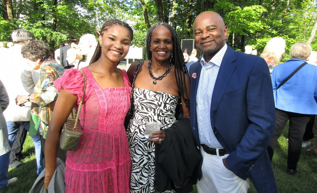 Alexandra, Annette, and Maarten Terry