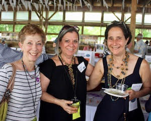 Carol Pollard, artist Lana Hirsch of Chatter Box Art and Jan Katz. Carol Pollard, artist Lana Hirsch of Chatter Box Art and Jan Katz.