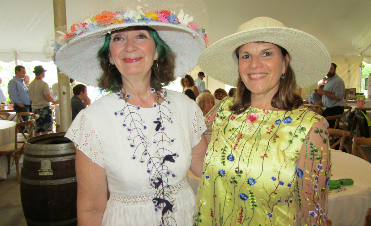 Vicki Bonnington&nbsp;and&nbsp;Diane Pearlman