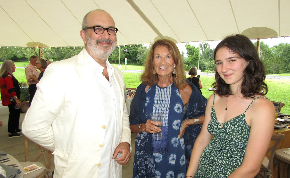Board member Claude Arpels, gala host and planning committee member Susana Duncan, and Maude Arpels