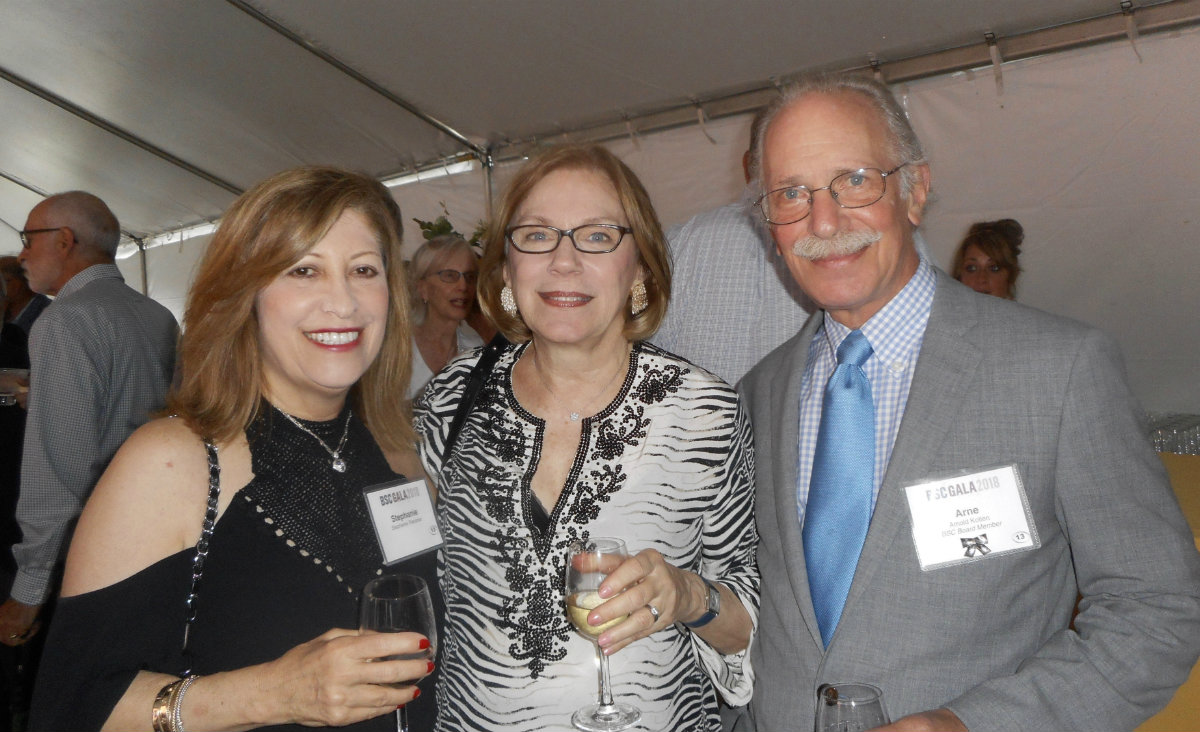 Stephanie Fleckner, BSC Artistic Director Julianne Boyd, and Arnold Kotlen, a board member.