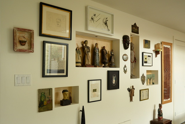 Alcove wall