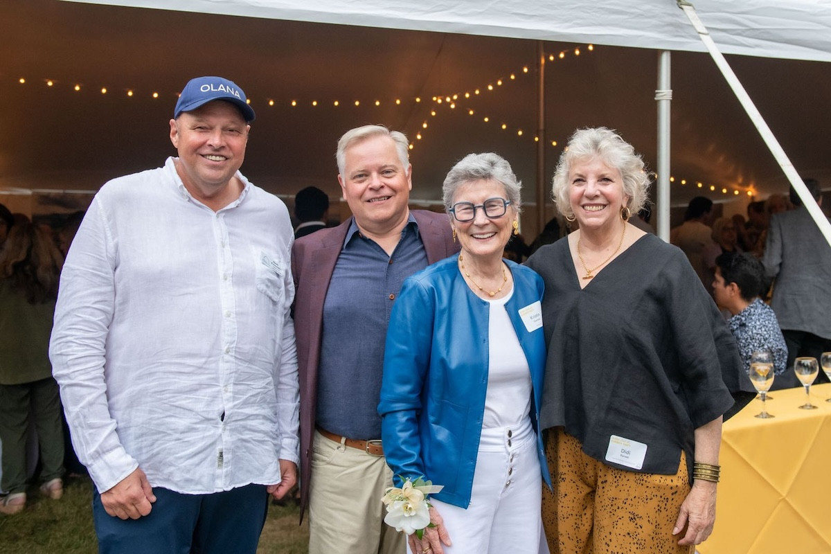 Olana senior vice president and landscape curatorMark Prezorski, president Sean Sawyer, The evenings honoree Kristin Gamble and New York State Assemblymember Didi Barrett. - Oxygen House Photo Olana senior vice president and landscape curatorMark Prezorski, president Sean Sawyer, The evenings honoree Kristin Gamble and New York State Assemblymember Didi Barrett. - Oxygen House Photo