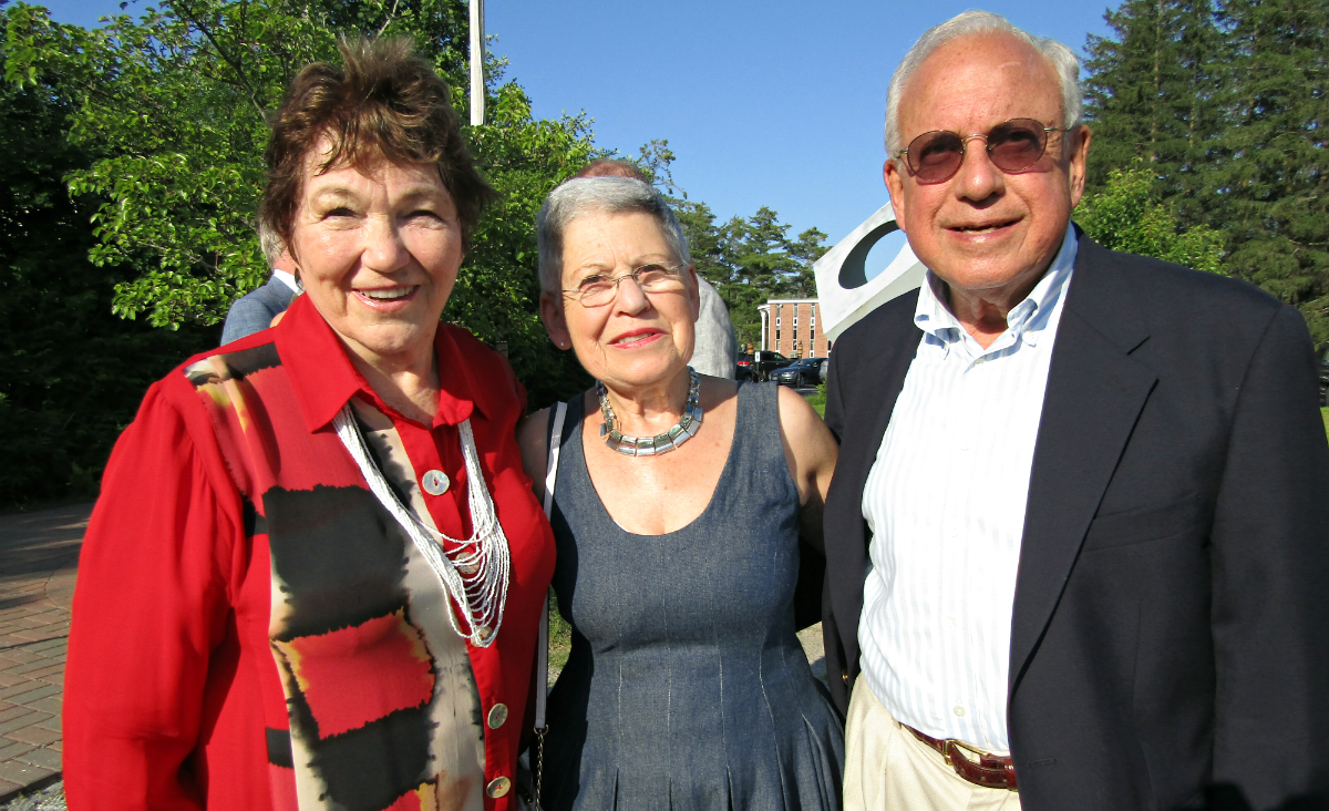 Tina Packer with Steve and Dottie Weber Tina Packer with Steve and Dottie Weber