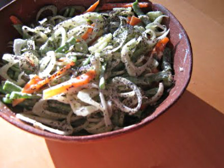 slaw poppy seed