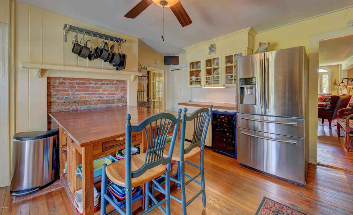 Kitchen Kitchen
