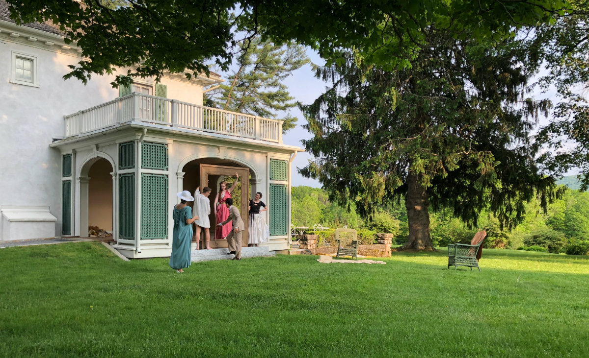 Party guests were treated to tableaux vivant on the porch of the residence as part of the evening's "Moveable Feast of the Arts."