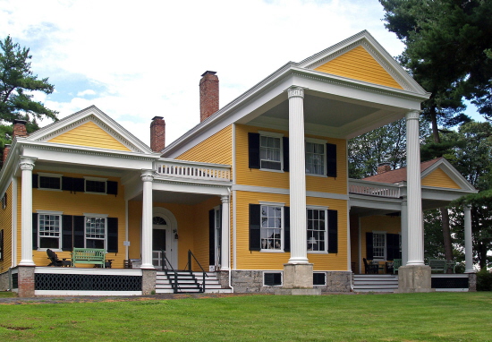 Rural Intelligence Home and Garden