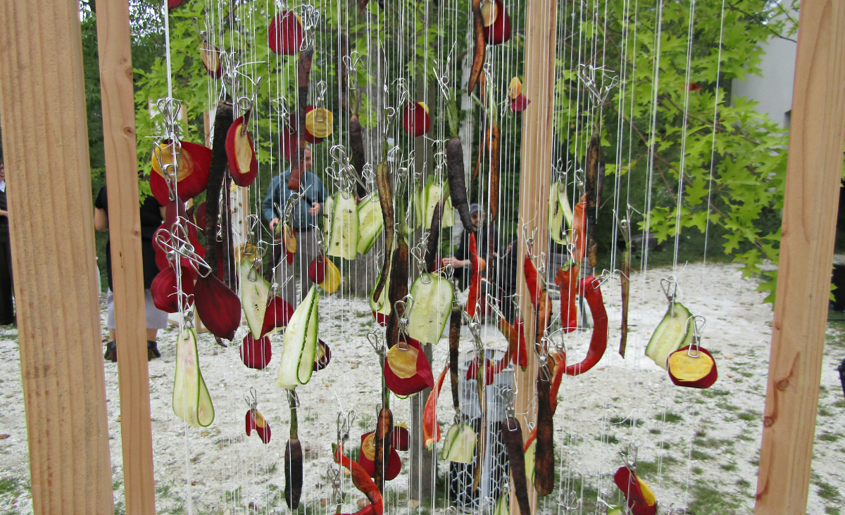 Maple-glazed thyme carrots, pickled purple radishes, lemon-oregano zucchini ribbons, citrus beans and balsamic beets