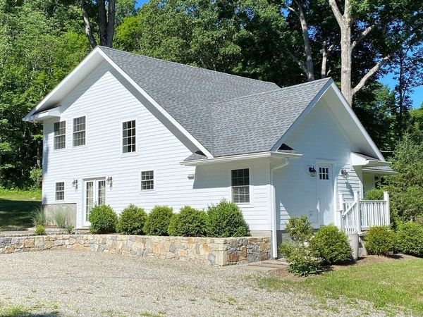 Cottage At Doodle Town